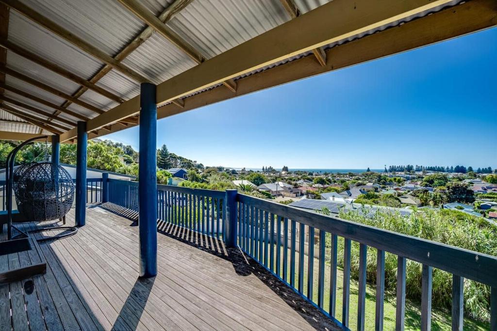 15 Lawson St Victor Harbor Linen Included, Victor Harbor