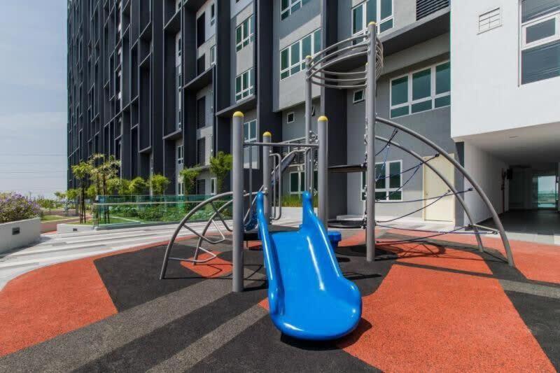 Herní místnost nebo prostor pro děti v ubytování NaiBnB in Impiria Residensi
