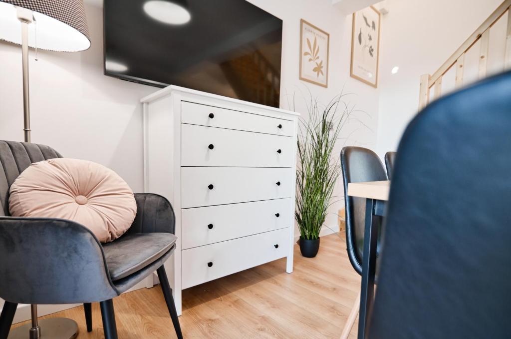 Lipowy Zakątek - domki blisko Energylandii i stacji PKP w Zatorze - 11