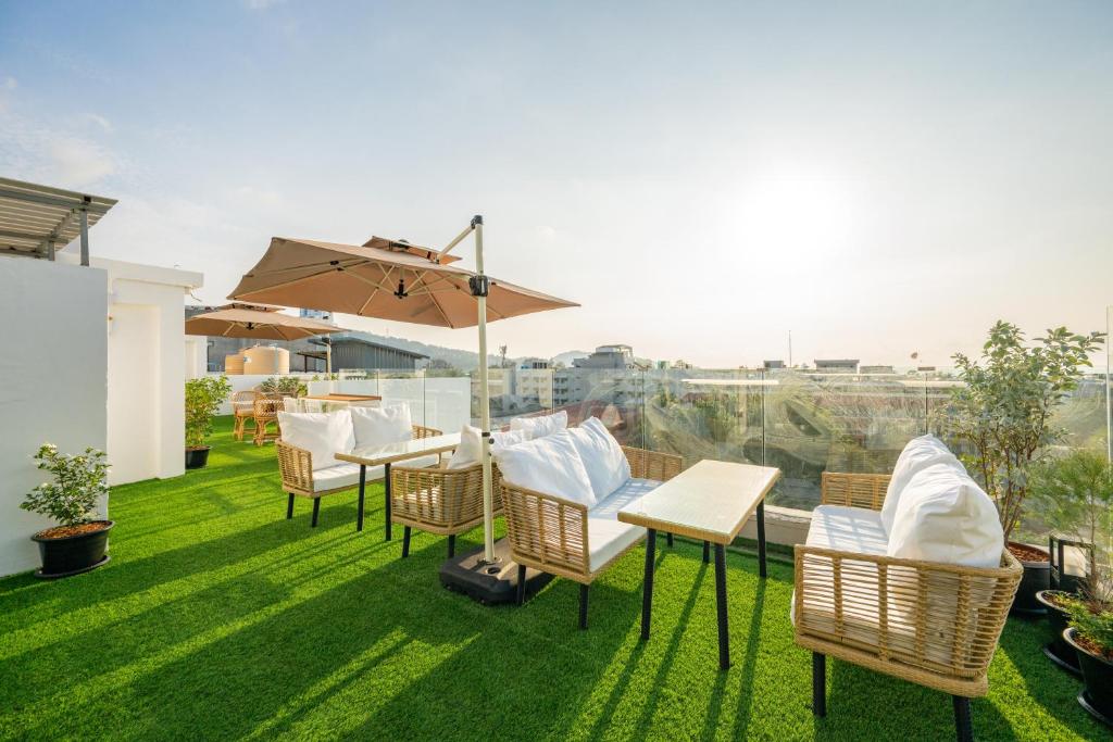 La Vista Patong Hotel - Resim 16