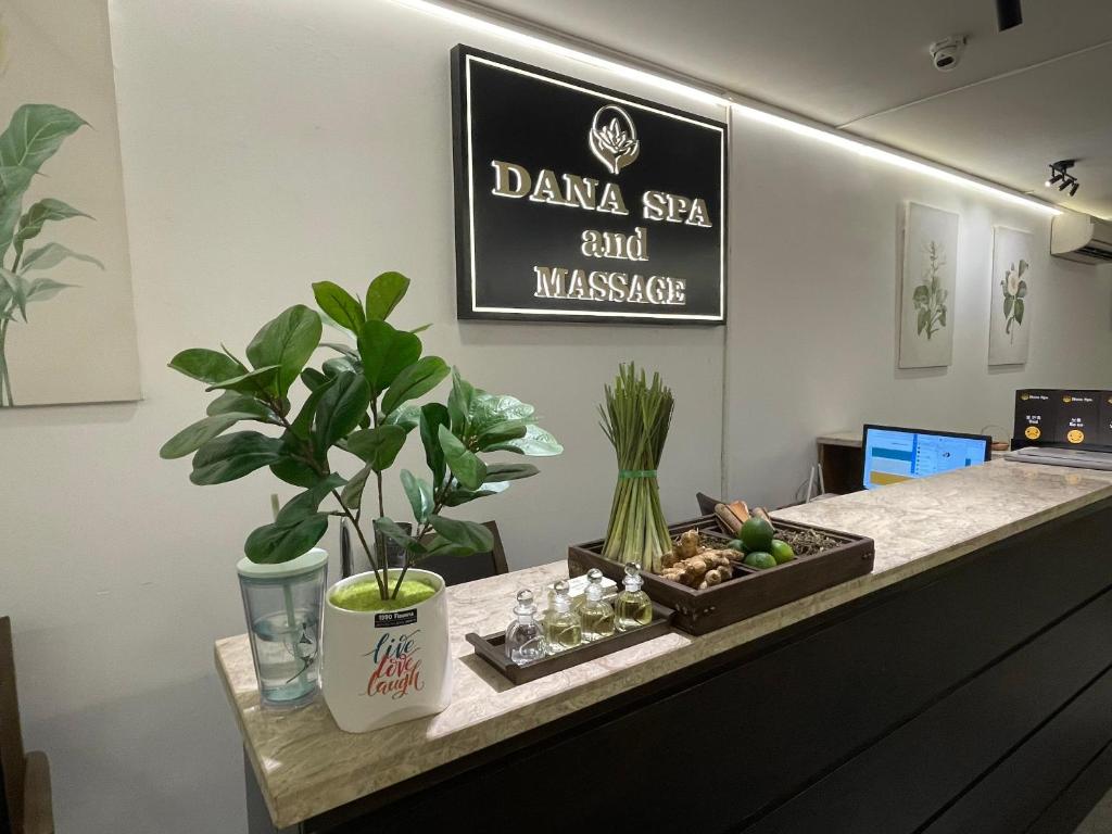 Certifikát, hodnocení, plakát nebo jiný dokument vystavený v ubytování Danaciti Hotel