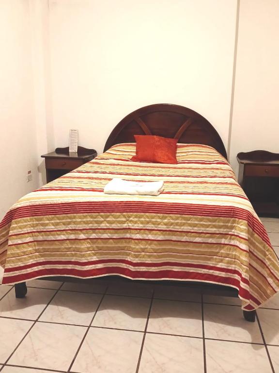 Postel nebo postele na pokoji v ubytování Hostal Almagro