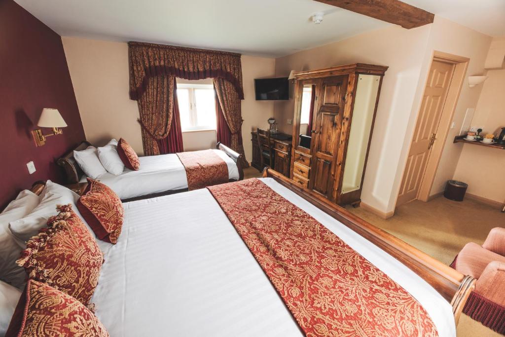 The Auberge - 
