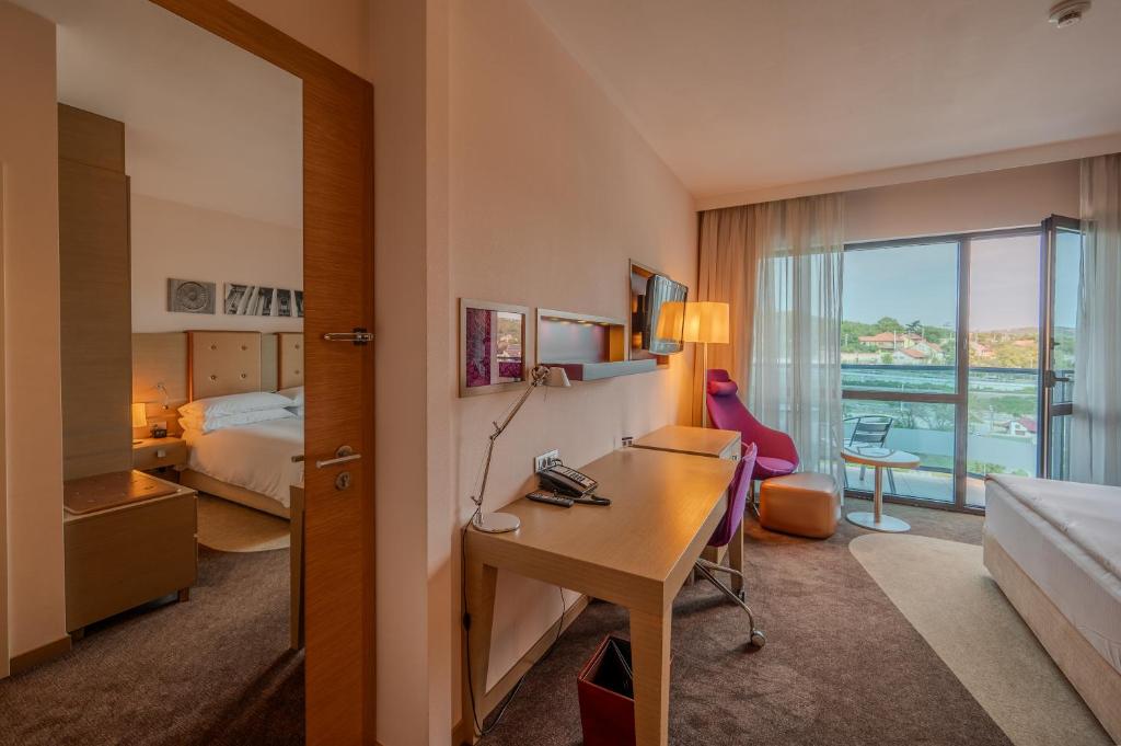 DoubleTree by Hilton Oradea - Resim 45