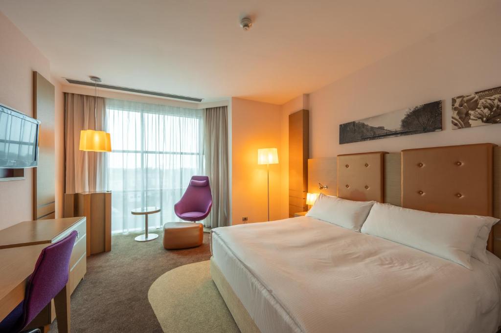 DoubleTree by Hilton Oradea - Sala King Com Vista
