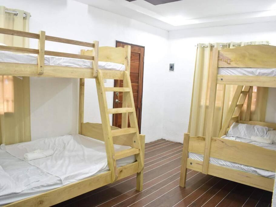 Двох'ярусне ліжко або двоярусні ліжка в номері Casa Cecilia at San Miguel