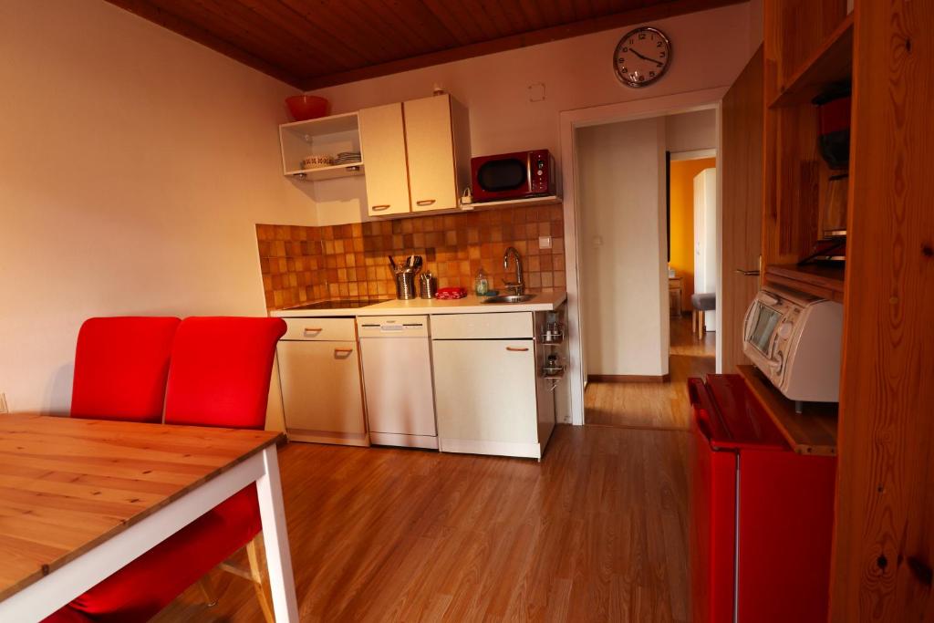 Kuchyň nebo kuchyňský kout v ubytování Sonntagshof Ferienwohnungen Apartments