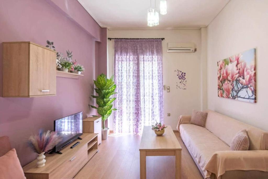 Sweet home in Zografou