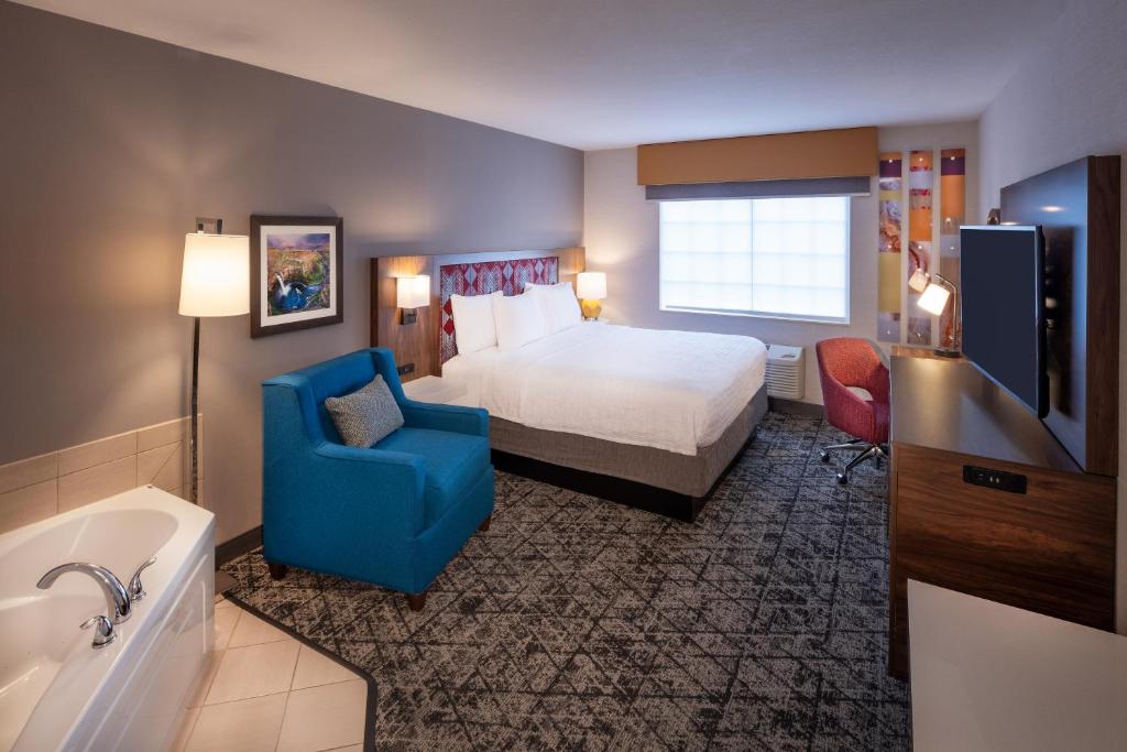Postel nebo postele na pokoji v ubytování Hampton Inn Pullman