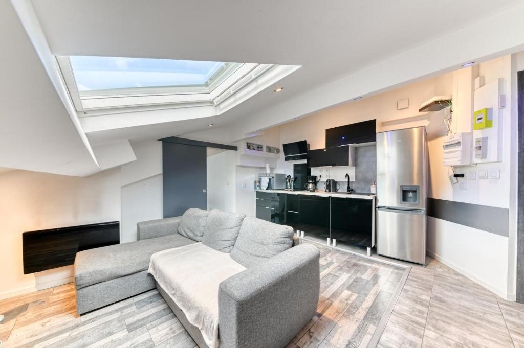 Photo de la galerie de l'établissement GuestReady - Loft moderne à Villeurbanne, à Villeurbanne