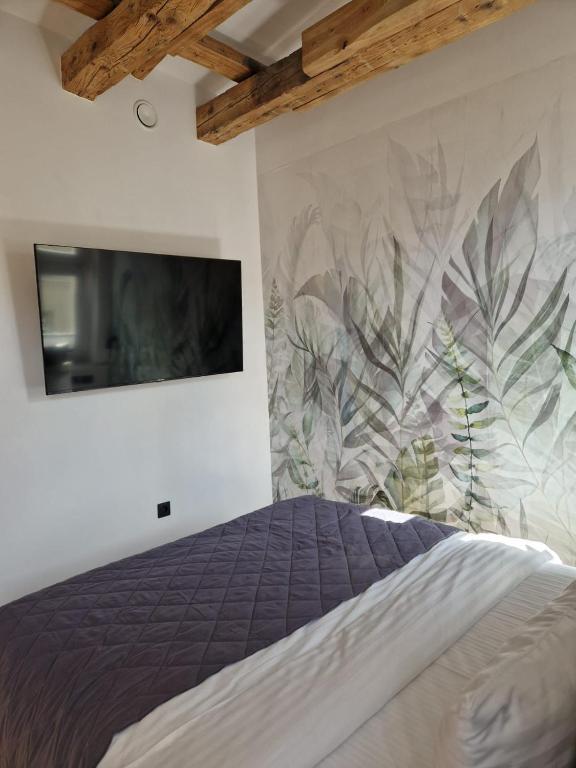 Aparthotel Krzywa - Standard Double Or Twin Room