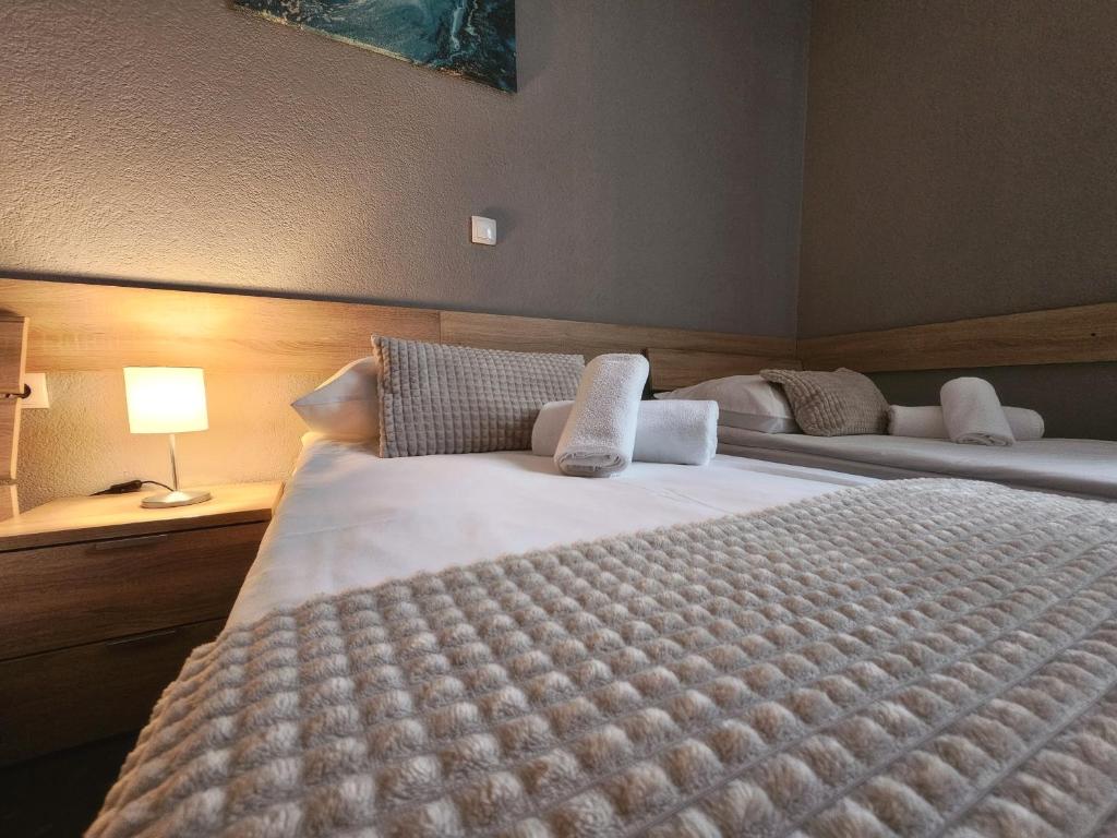 Wellness&Spa Hotel Astorya - 三个房间