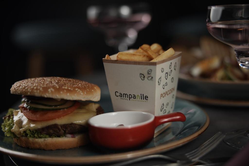 Campanile Katowice - Resim 36