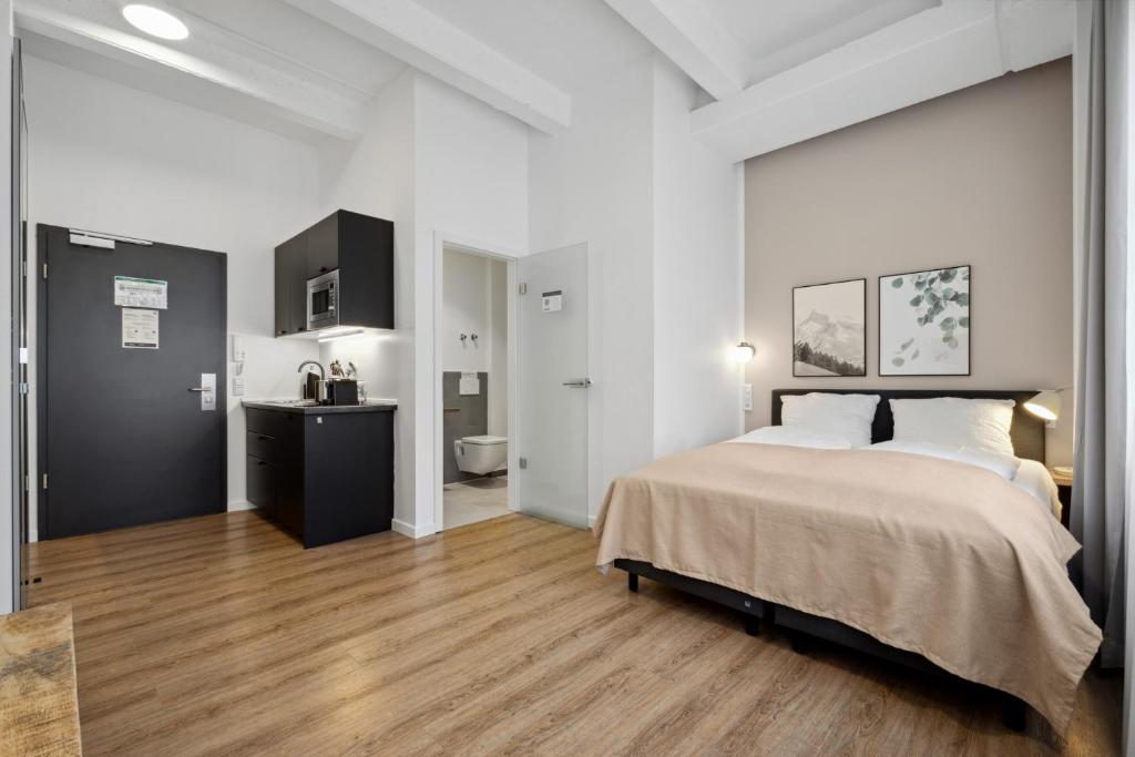 Limehome Munich Fritz-Erler Str - Resim 21