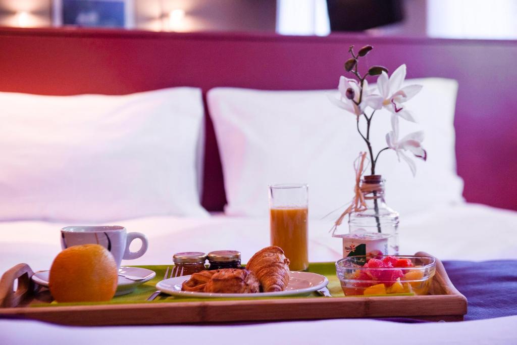 The Originals City, Hôtel Ascotel, Lille Est Grand Stade - Family Suite