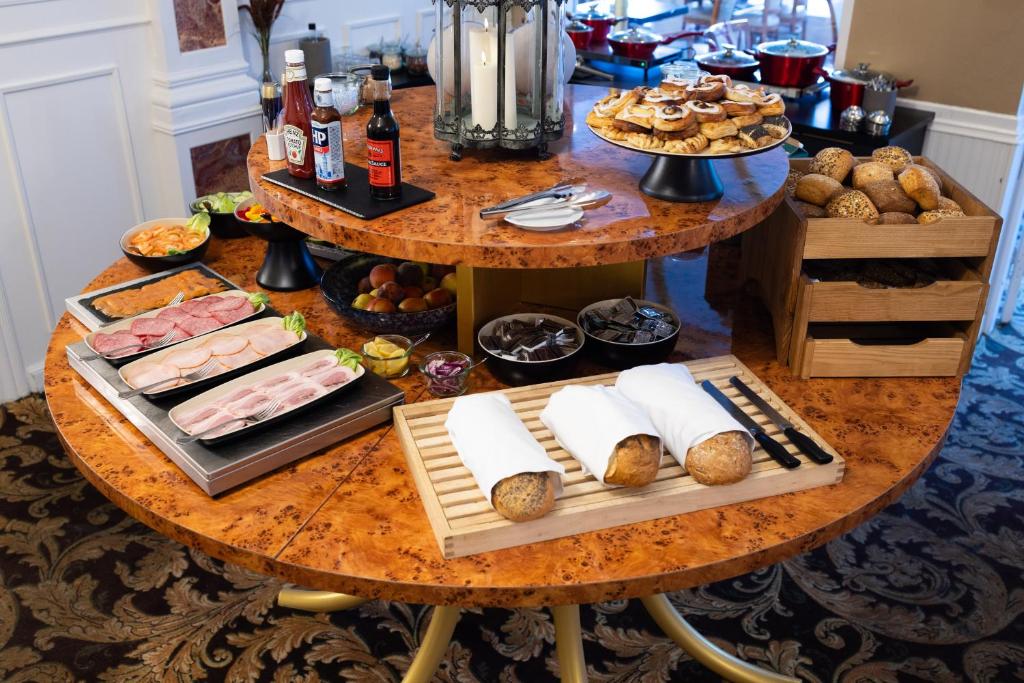 Milling Hotel Plaza photo