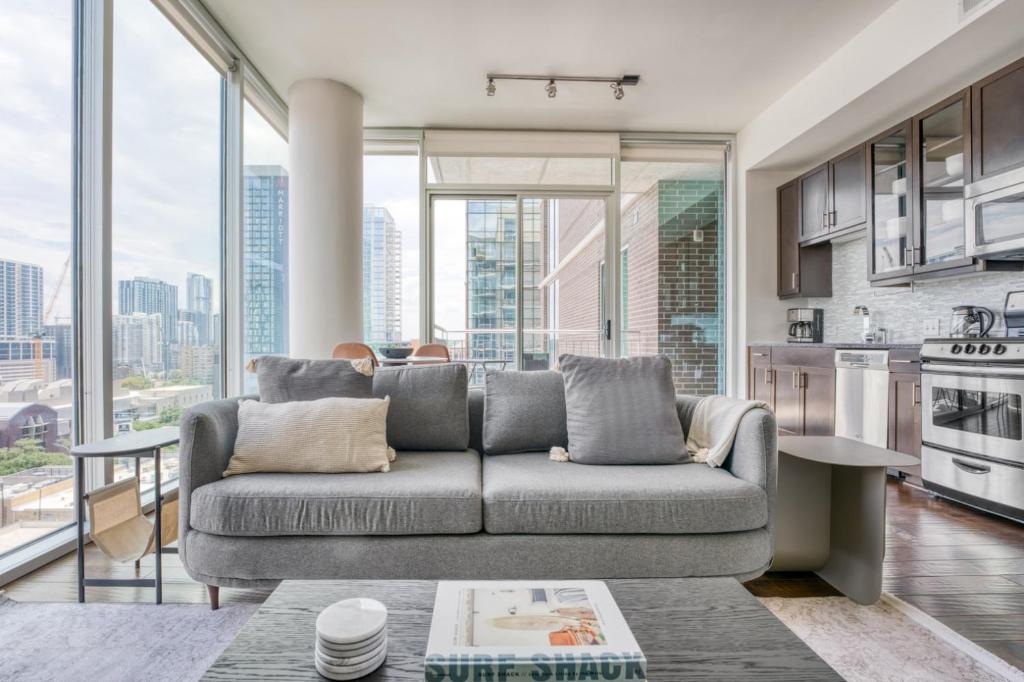 Posezení v ubytování Downtown Austin 1br w gym pool wd nr Capitol ATX-109