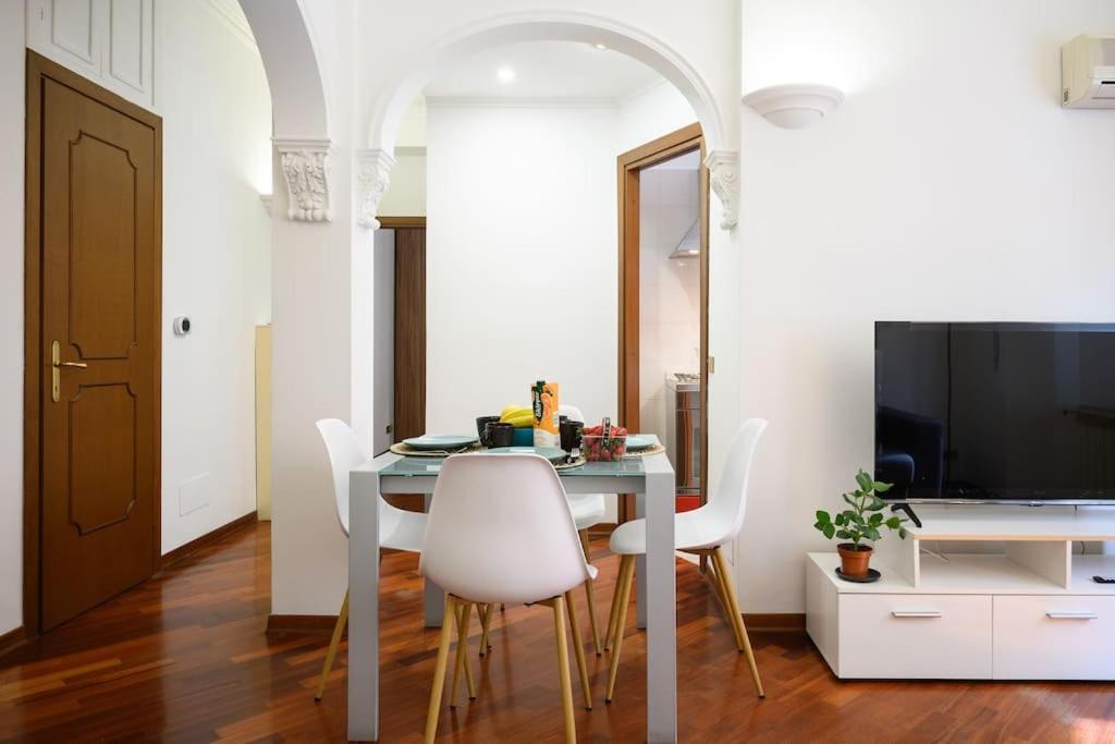 vatican house