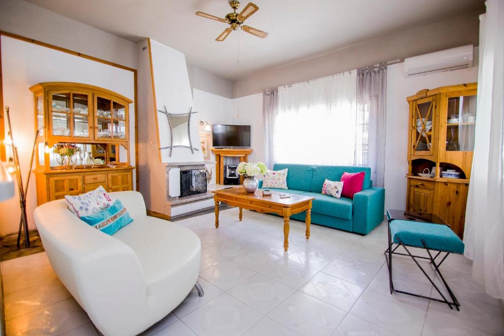 Ultimate Aqua Dreamscape at Villa Olympiada - Villa