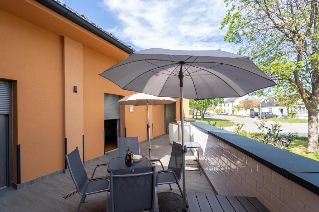 Patio nebo venkovní prostory v ubytování Pension Pannonia