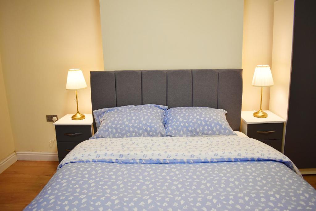 Krevet ili kreveti u jedinici u okviru objekta Pleasant Room nearby edgbaston stadium