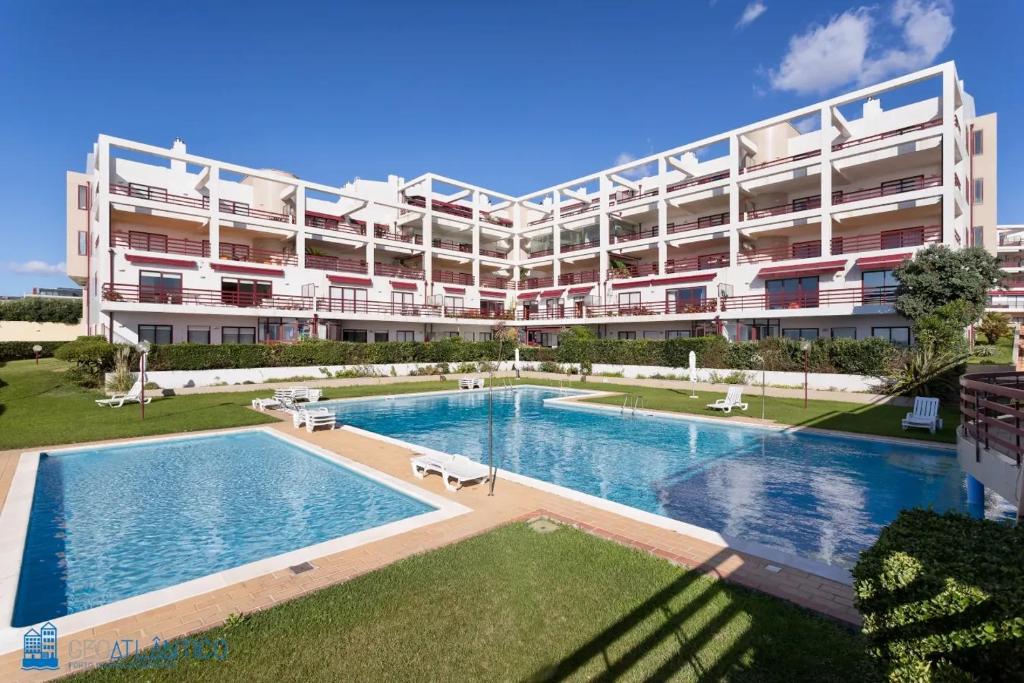 Gaia Beach & Pool Residence - Porto South Seashore, Vila Nova de Gaia ...