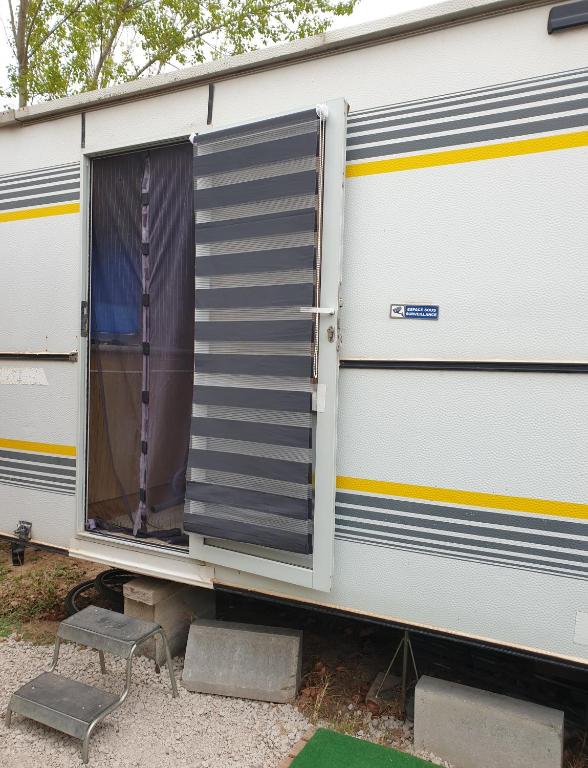Photo de la galerie de l'établissement Mobil home chez un particulier pour 1 à 3 personnes à 800 m de la plage de Valras pas dans un camping, à Sérignan