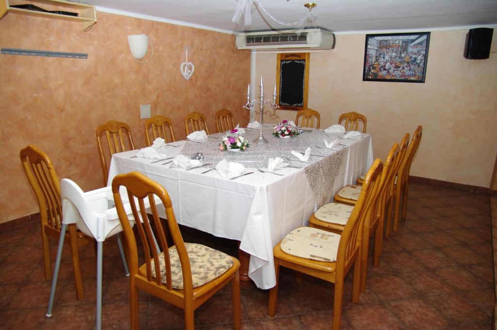 Fotografie z fotogalerie ubytování Hotel Helena v Rokytnici nad Jizerou