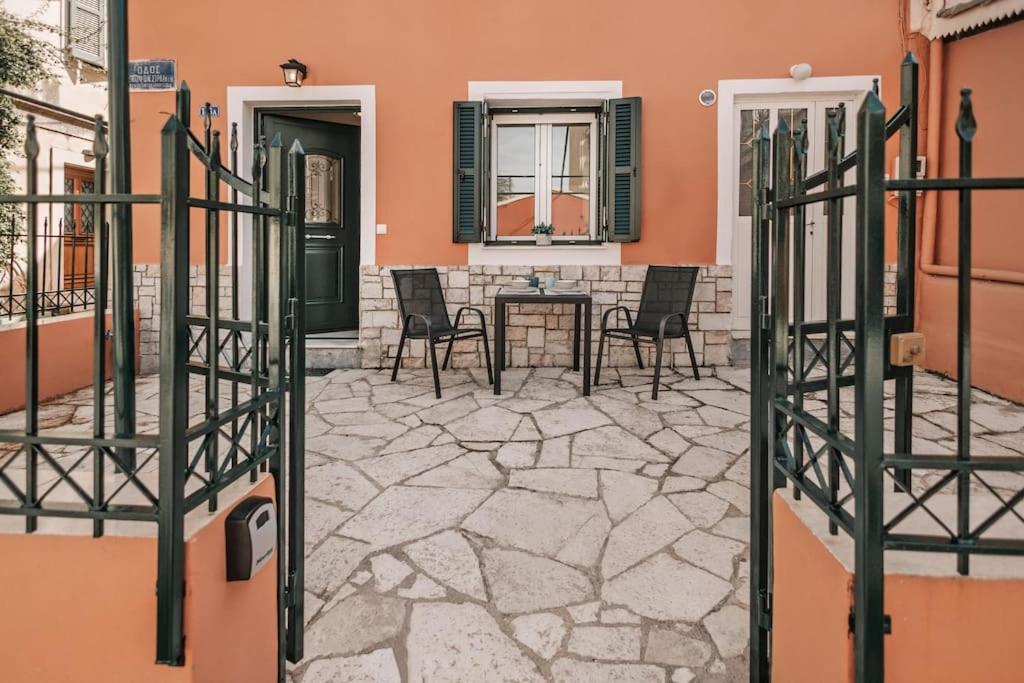 Balkón nebo terasa v ubytování Corfu Portside Studio!