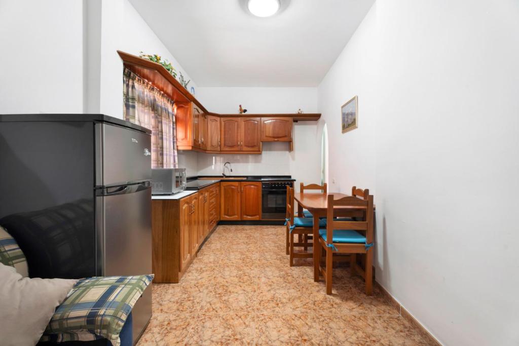 Kuchnia lub aneks kuchenny w obiekcie Casa Rural Paula By Paramount Holidays