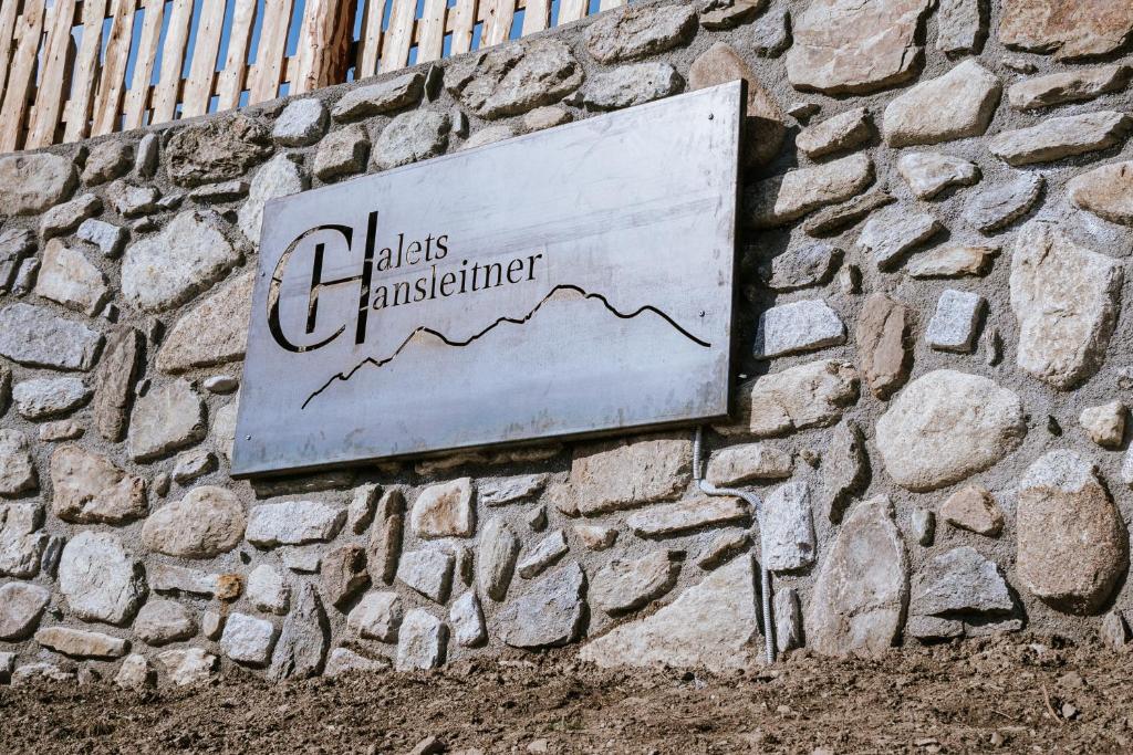 Certifikát, hodnocení, plakát nebo jiný dokument vystavený v ubytování Chalets Hansleitner