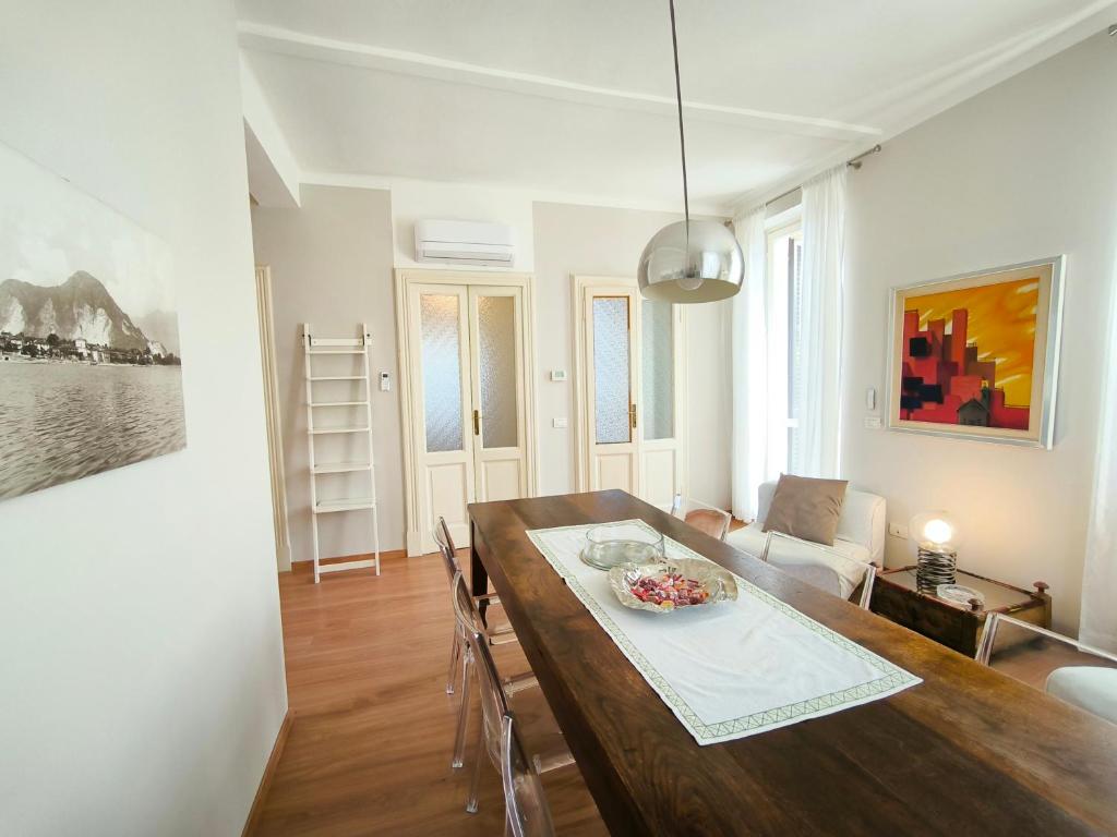 Posedenie v ubytovaní LA CASA GIALLA
