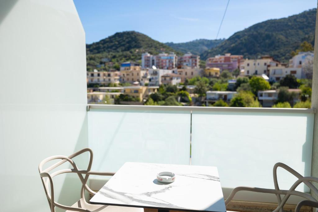 DUKA Hotel - Double Room With Balcony And Mountain View