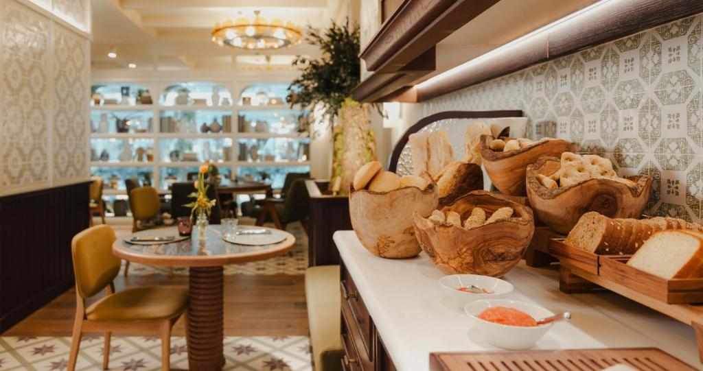 Only YOU Hotel Sevilla - Resim 24