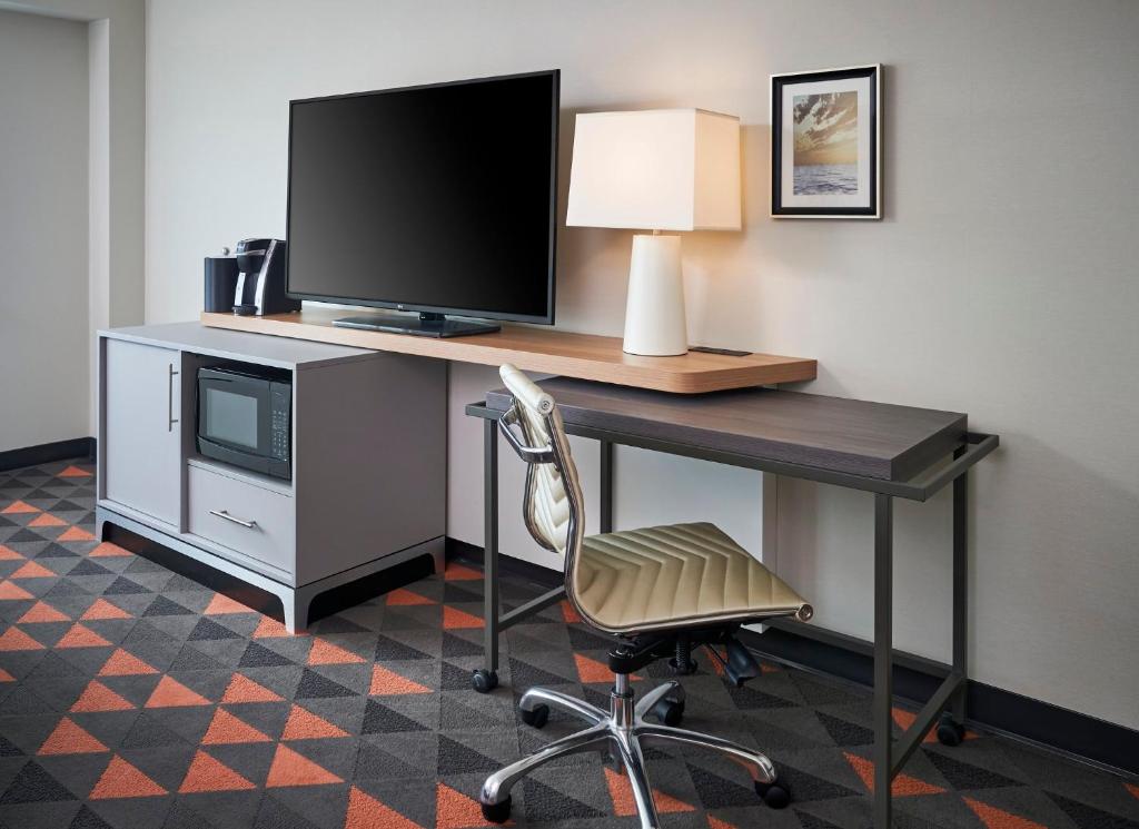 Holiday Inn & Suites Oakville at Bronte by IHG - Standaard King Room