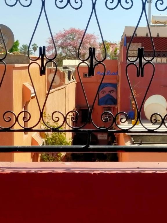 Balkón nebo terasa v ubytování Le riad de l'étoile ocre - COTG