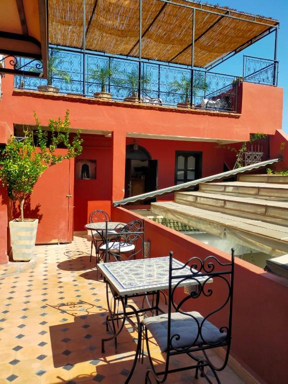 Balkón nebo terasa v ubytování Le riad de l'étoile ocre - COTG