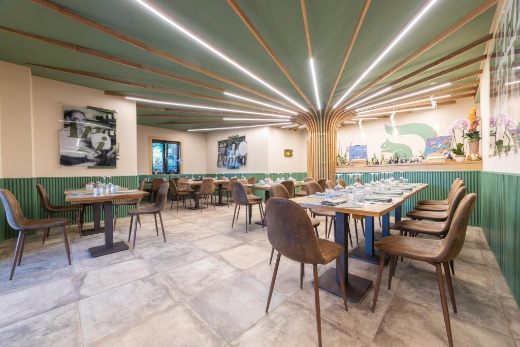 Restauracja lub miejsce do jedzenia w obiekcie Agriturismo Parco delle Querce