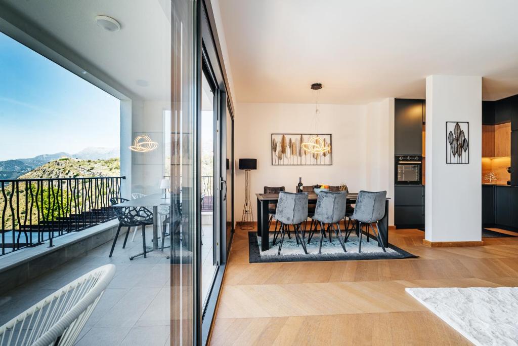Un lugar para sentarse en Monte Living by In Property