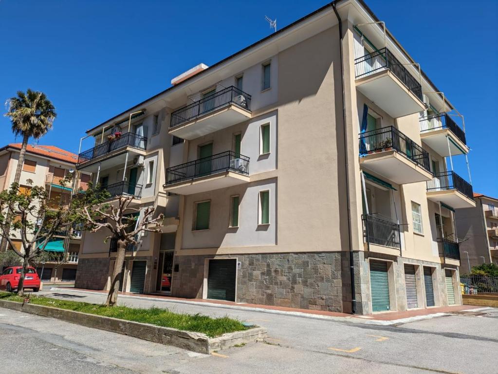 Здание апартаментов/квартиры