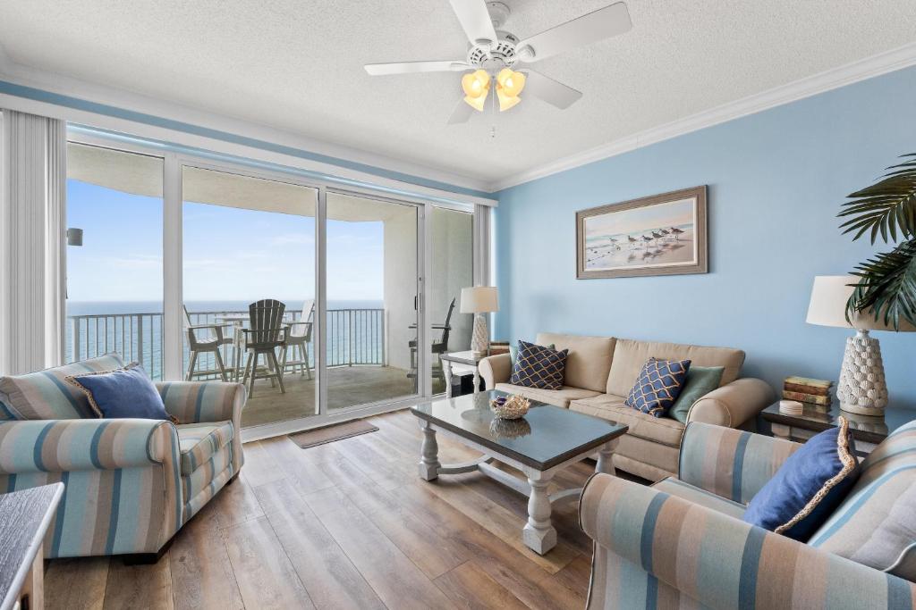 Boardwalk Beach Resort by Panhandle Getaways - 