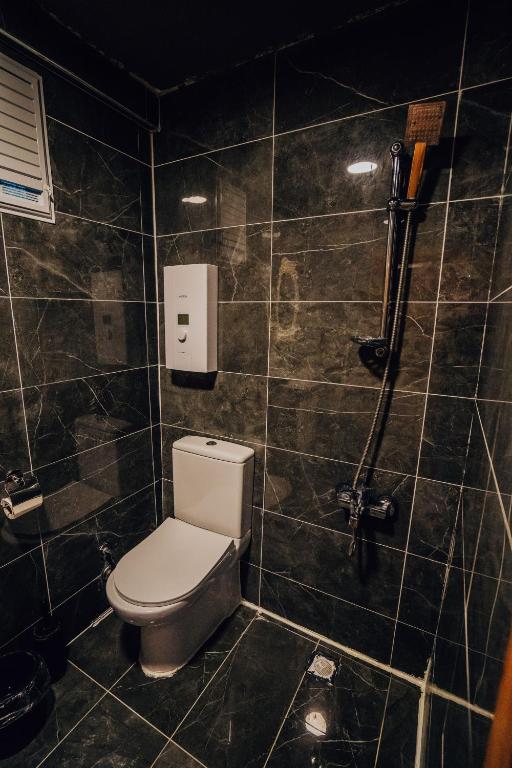 Montana Suite Bungalows - 14