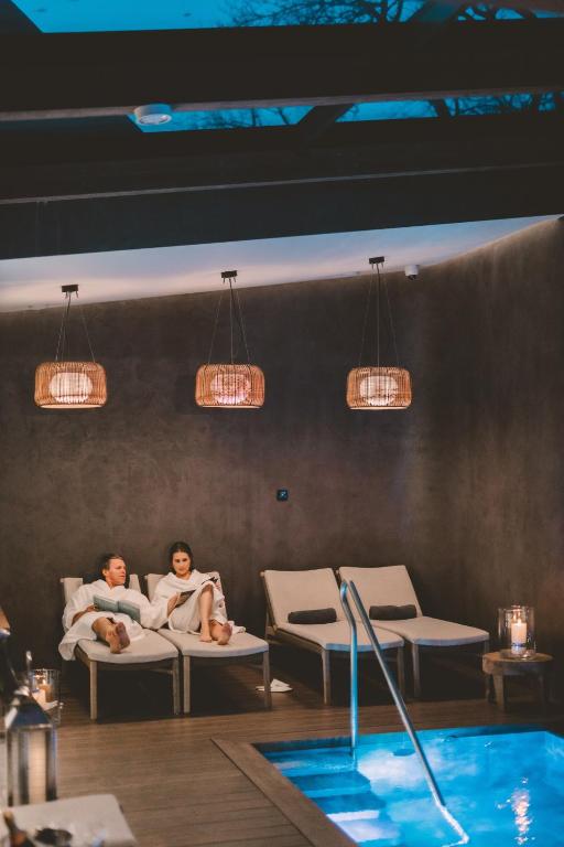 Hosté ubytování Frost Boutique Hotel