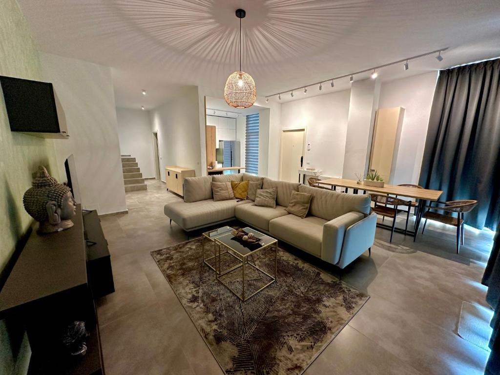 Gallery image of Queen’s Luxury Vila 111/A in Dhërmi