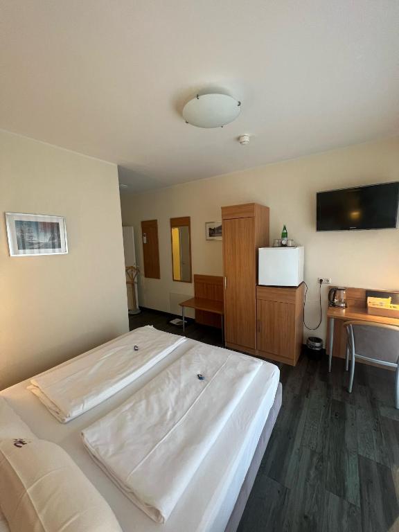 Haller Hotel Garni - 4