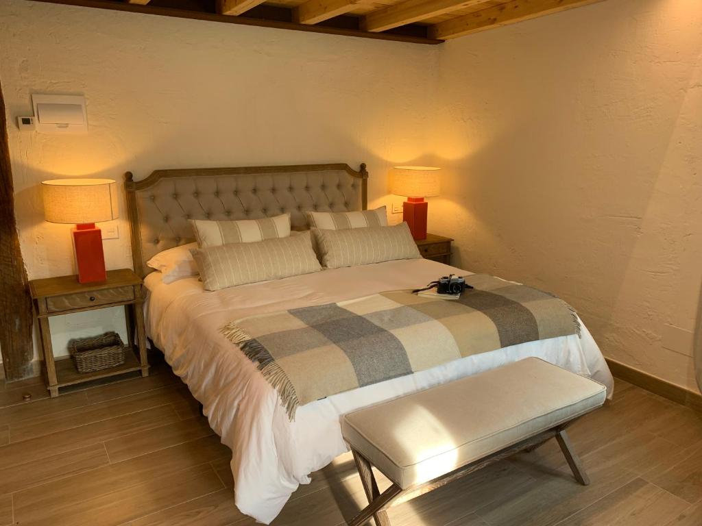 HOTEL RURAL SANTUI - 1