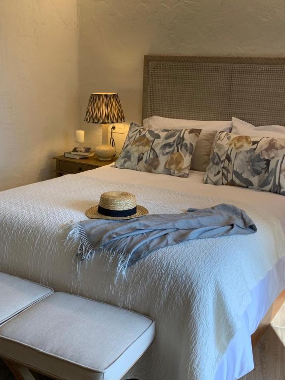 HOTEL RURAL SANTUI - 10