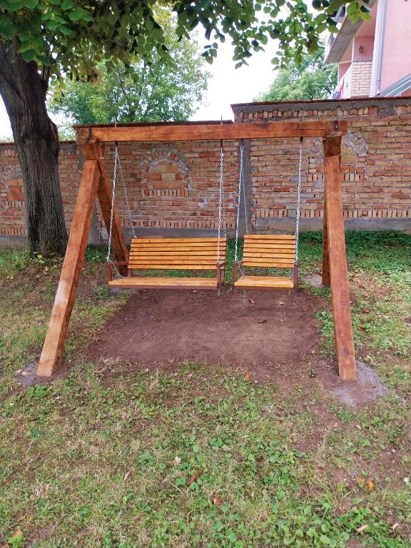 Zahrada ubytování Apartmani Reset
