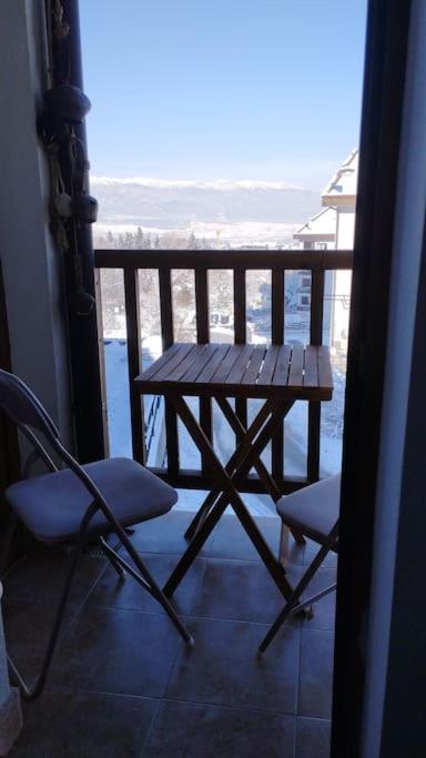 Balkón nebo terasa v ubytování 2BR mountain view, SPA, parking, ski piste