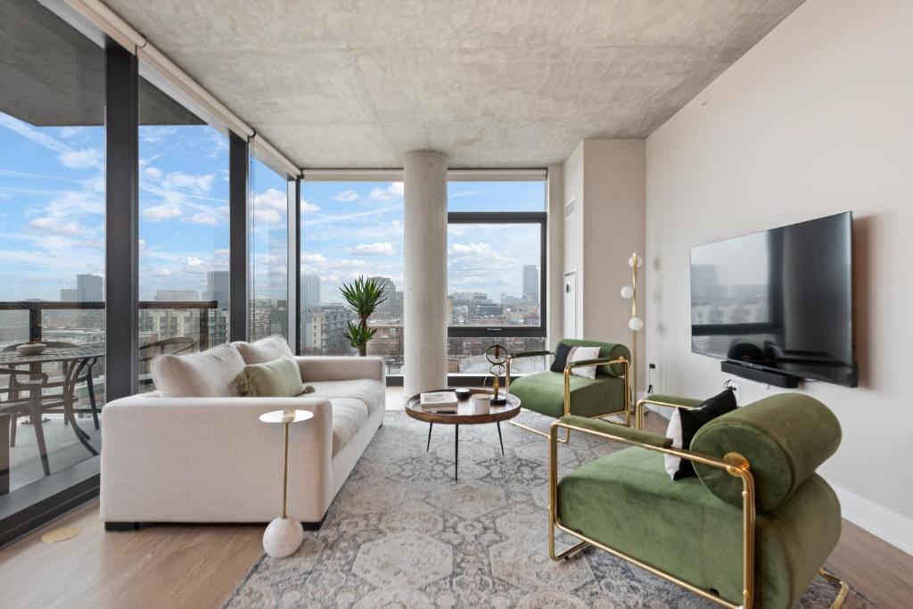 NEW apts near Union Park w full amenities Cloud91044, Chicago